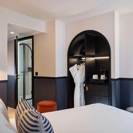 Grand Coeur Latin 4* Париж
