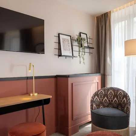 Hotel Grand Coeur Latin 4*