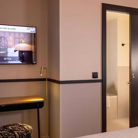 Hotel Grand Coeur Latin Paris