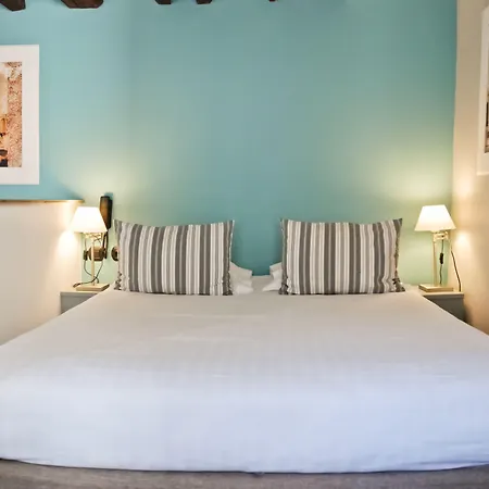 Grand Coeur Latin فندق باريس