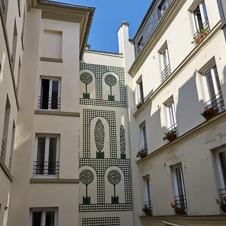 Grand Coeur Latin فندق 4*