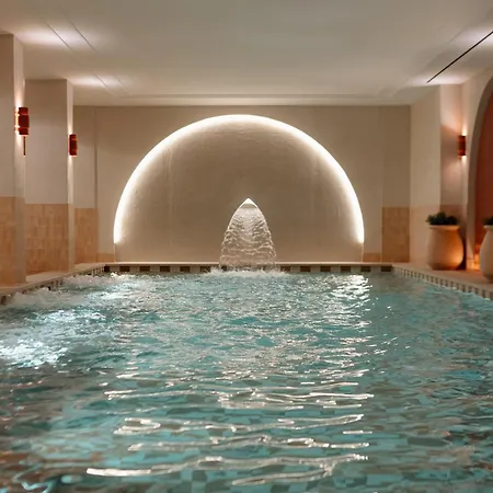 Hotel Grand Coeur Latin Paris