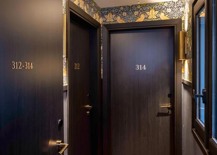 Grand Coeur Latin 호텔 4*