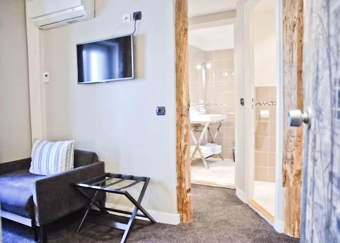 호텔 Grand Coeur Latin 4*