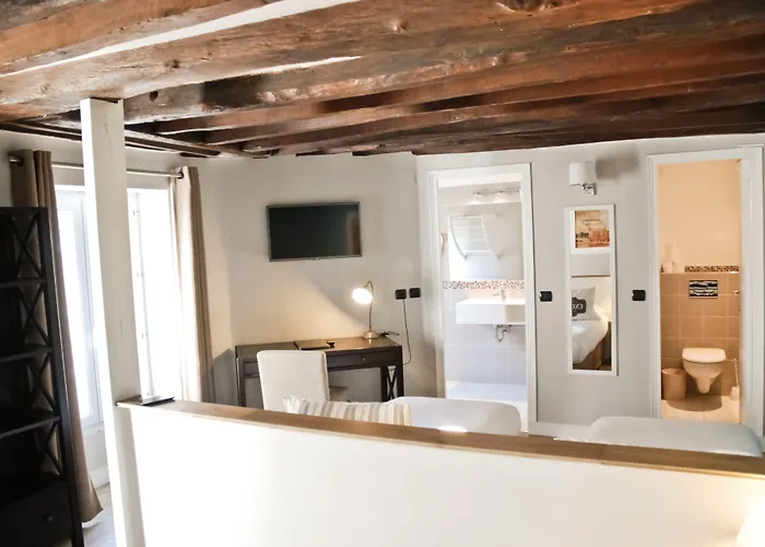 Grand Coeur Latin 호텔 4*