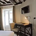 Grand Coeur Latin Париж
