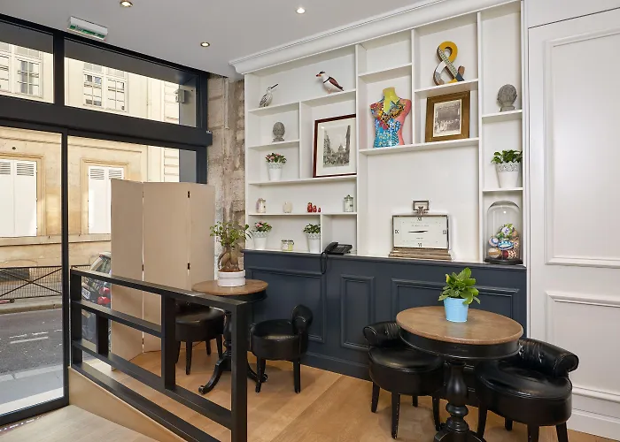Hotell Grand Coeur Latin Paris