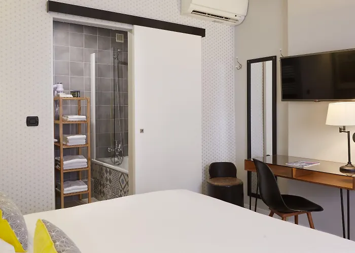 Grand Coeur Latin Hotell Paris